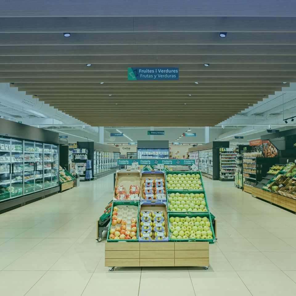 Supermarket fresh produce section generating organic waste for commercial food waste recycling programs